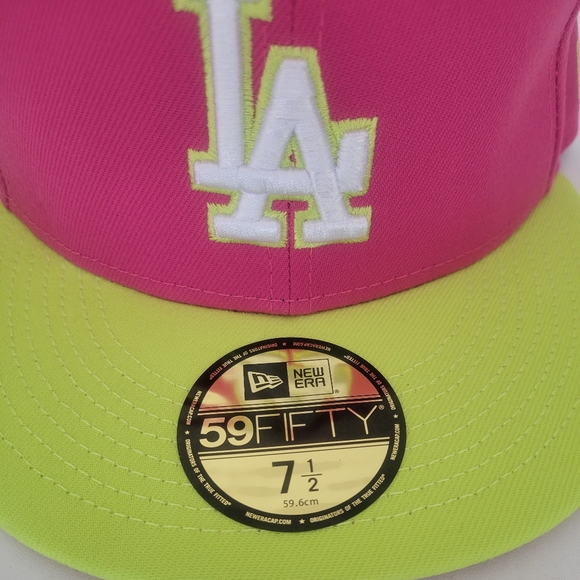 Los Angeles Dodgers New Era 59FIFTY Fitted Hat Pink 2020 World Series Sz 7 1/2 - Picture 2 of 6